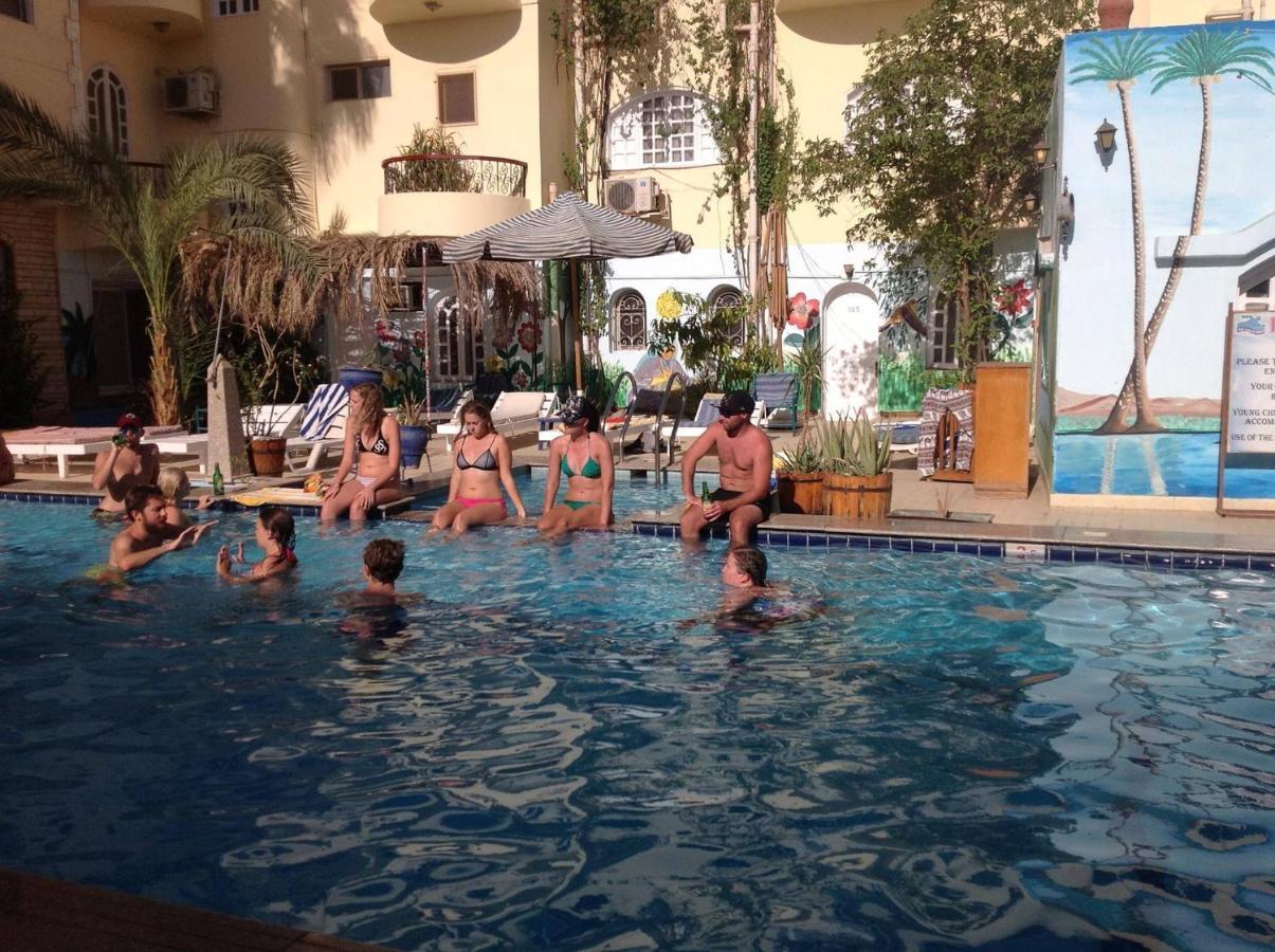 לוקסור Nile Valley Hotel מראה חיצוני תמונה