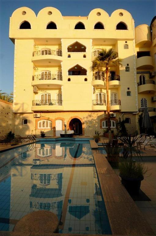 לוקסור Nile Valley Hotel מראה חיצוני תמונה